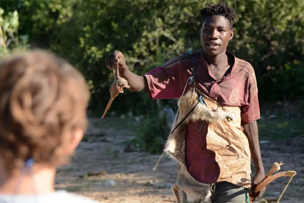hadzabe-tribe-lake-eyasi-tanzania-lazy-lion-safaris-tanzania