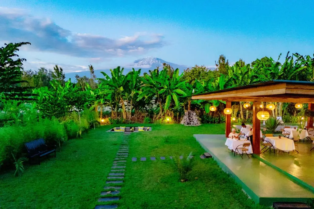 Shose farmhouse & challets in Moshi, Tanzania met LAZY LION SAFARIS
